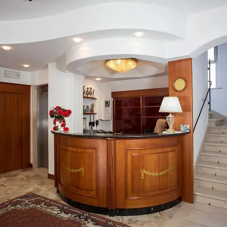 Hotel La Pace Bellaria-Igea Marina